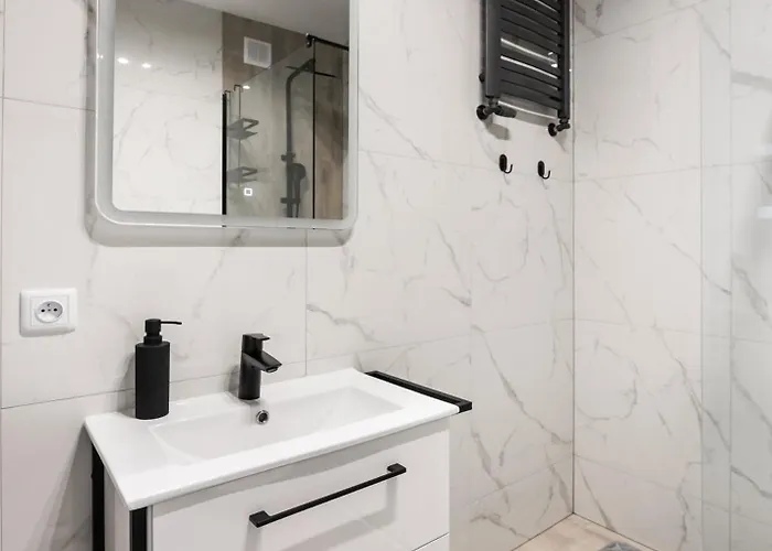 Appartamento Nowodwory Cosy By Bookinghost