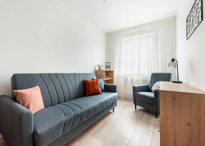 Nowodwory Cosy By Bookinghost Appartement Varsovie